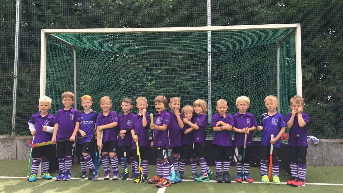 Mini Jungen Turnier beim Kahlenberger HTC 25.06.