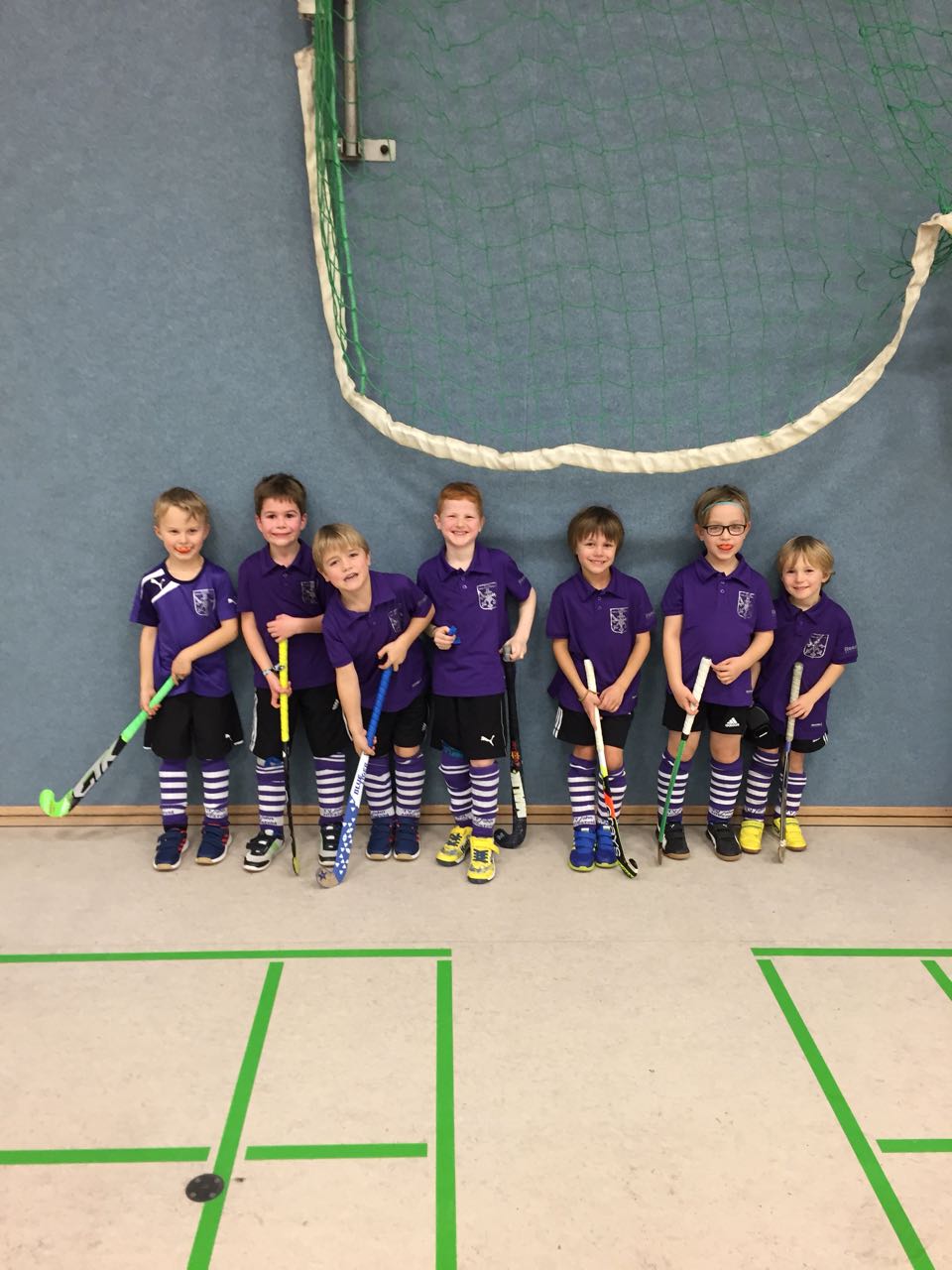 erstes Hallenturnier der Mini Jungs 2011/2012 erfolgreich