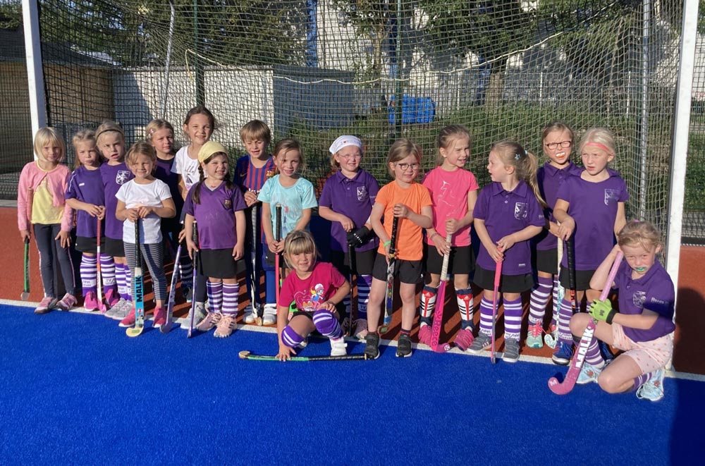 Siegreicher Start für die Mädchen E