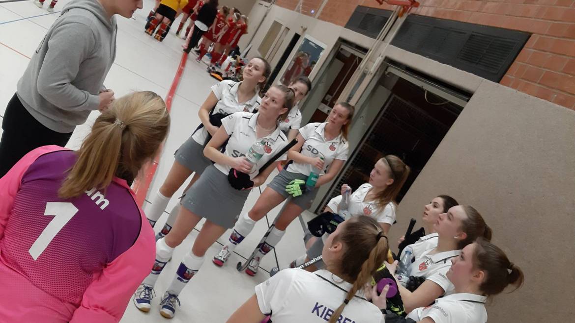 Erstes Spiel der Hiesfelder Hockeydamen 2022 mit Auswärtssieg!