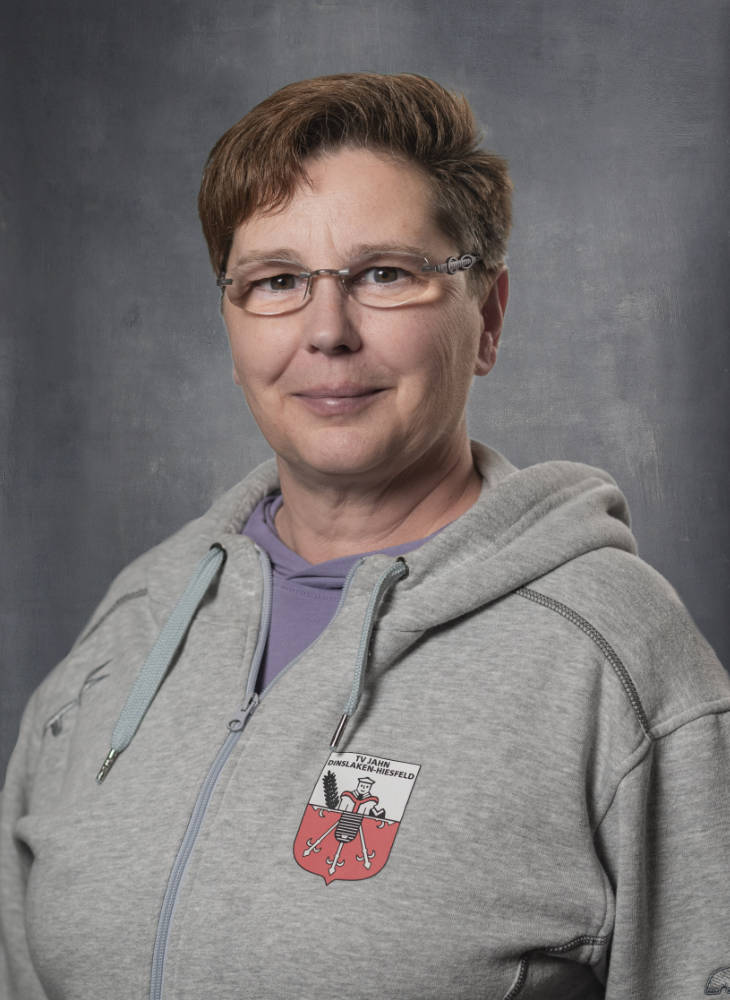 Claire-Kraemer.jpg