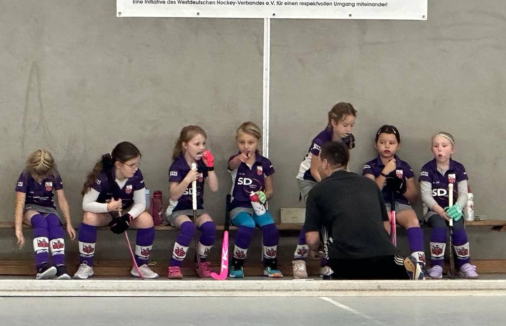 Erfolgreicher Start in die 2.BL 4v4 Hallensaison der WU8